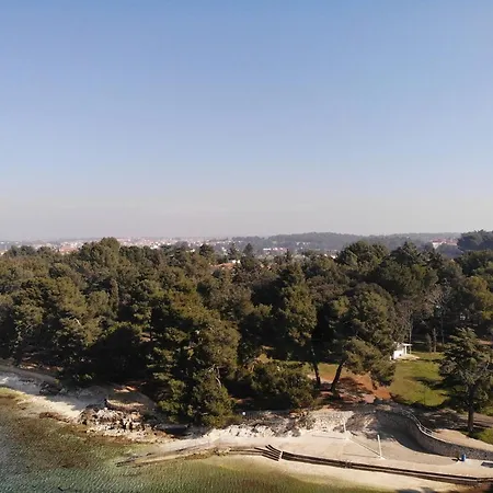 Pensión Sanja In One Of Favourite Part Of Area Poreč